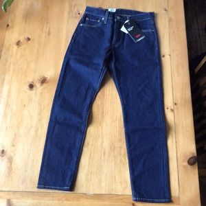 Levi’s Men’s slim taper jeans new
